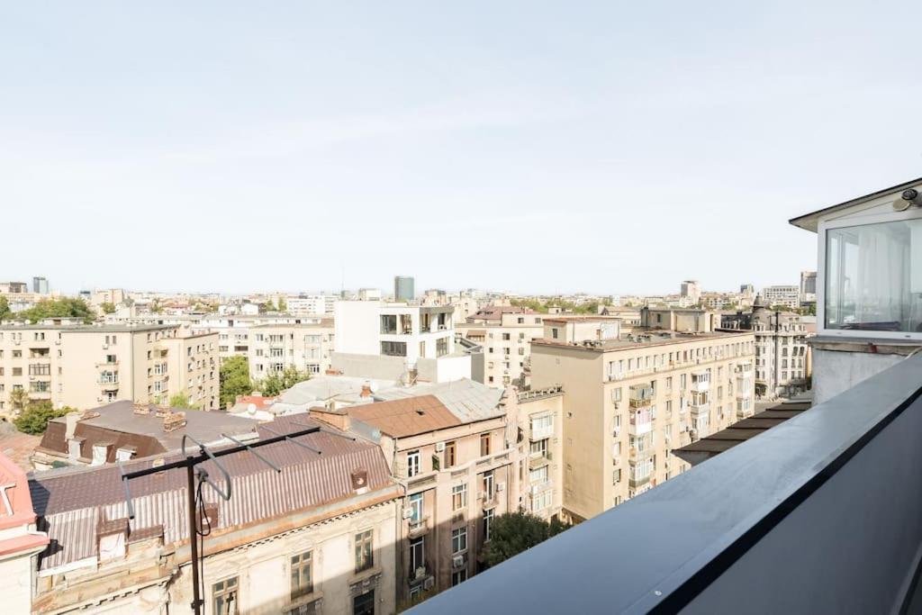 Stunning Views 3Br Sunny Flat - Amazing Terrace Leilighet Bucureşti Eksteriør bilde